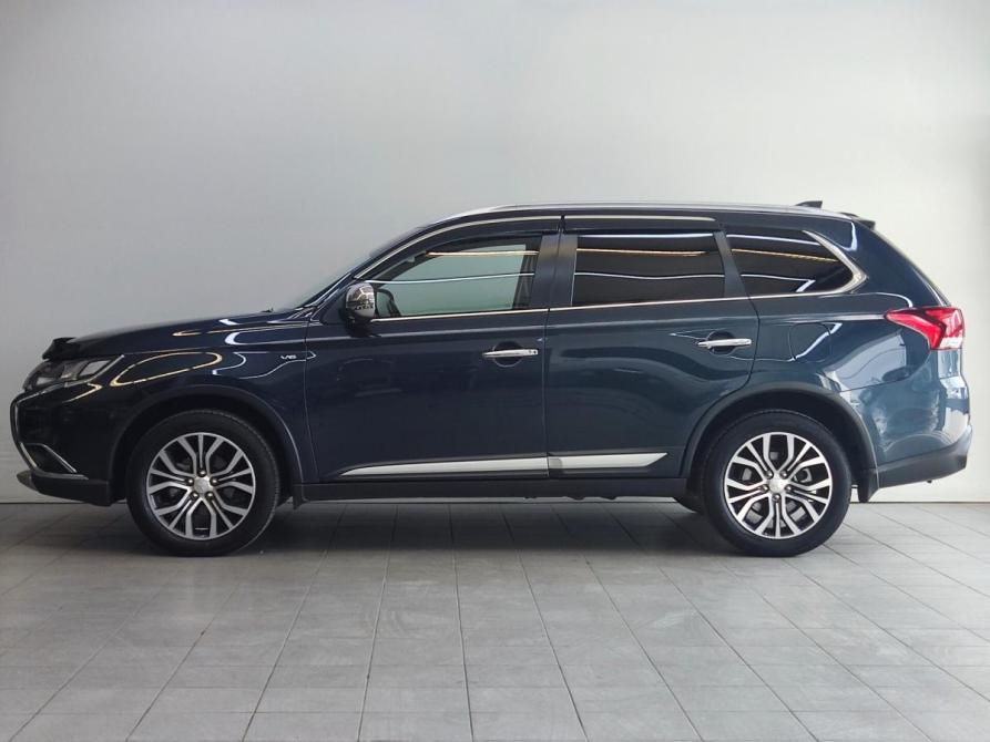 Mitsubishi Outlander III Рестайлинг 3 Барнаул  - изображение 9