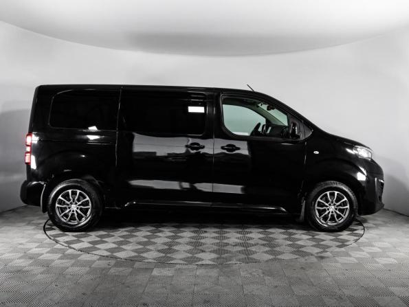 Peugeot Traveller I с пробегом 2019 года, цена 2 299 000 рублей, 210324 км, минивэн, Автокод Объявления