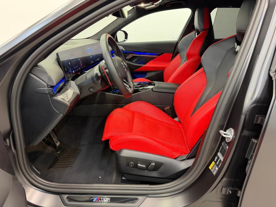 BMW M5 VII (G90) Санкт-Петербург  - изображение 8
