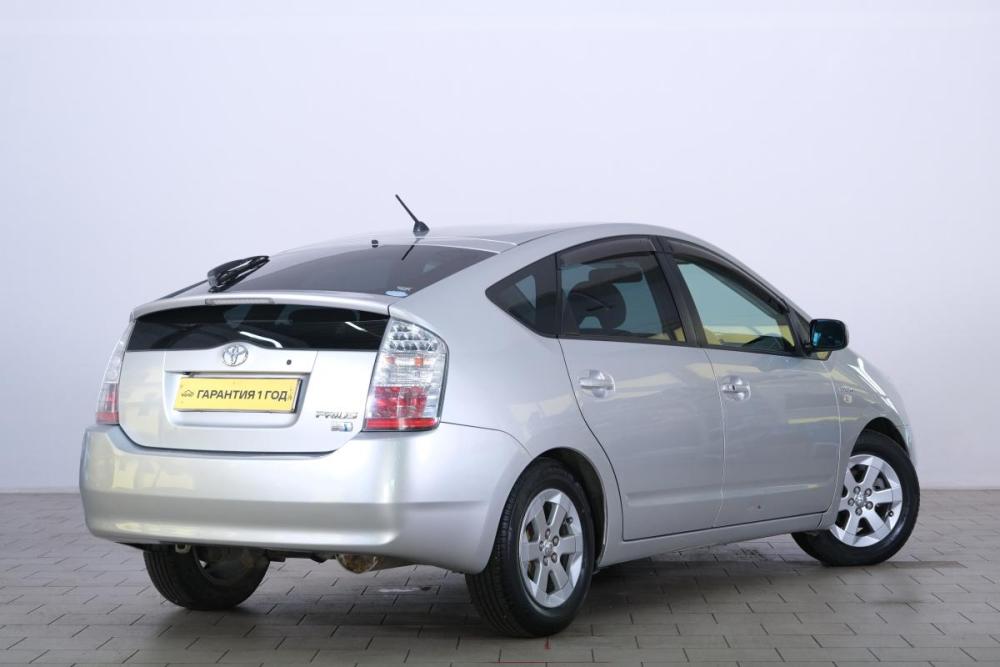 Toyota Prius II Рестайлинг (XW20) Омск  - изображение 7