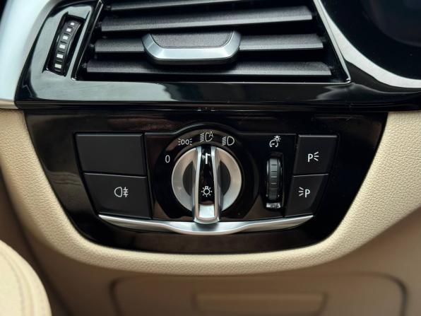 BMW 5 серии VII (G30/G31/G38) Рестайлинг с пробегом 2021 года, цена 3 749 000 рублей, 192602 км, седан, Автокод Объявления