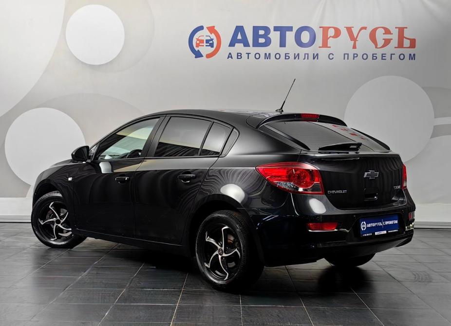 Chevrolet Cruze I Рестайлинг Москва  - изображение 2