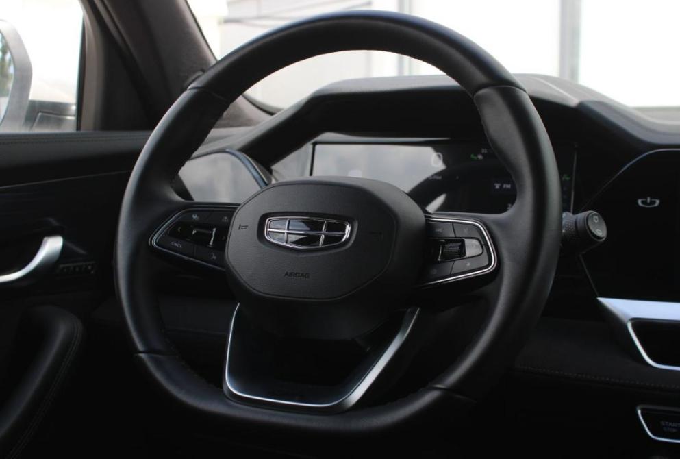 Geely Monjaro I Саратов  - изображение 21