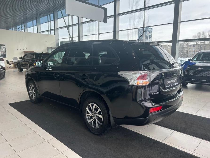 Mitsubishi Outlander III Екатеринбург  - изображение 4