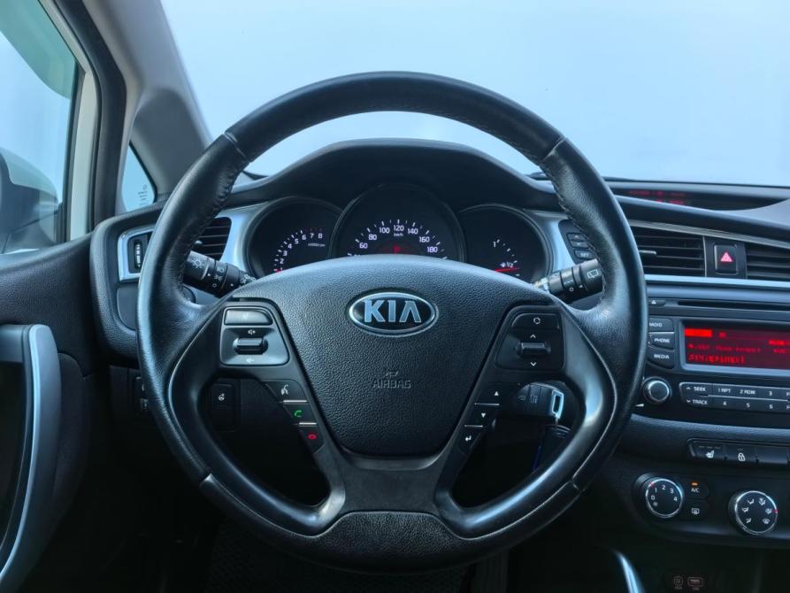Kia Ceed II Рестайлинг Санкт-Петербург  - изображение 12