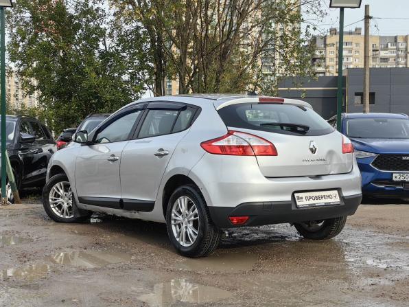 Renault Megane III Рестайлинг с пробегом 2013 года, цена 729 000 рублей, 138542 км, хэтчбек, Автокод Объявления