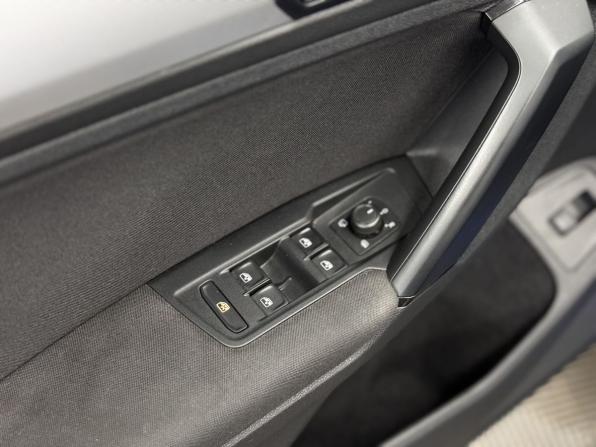 Volkswagen Tiguan II с пробегом 2020 года, цена 2 290 000 рублей, 144251 км, внедорожник, Автокод Объявления