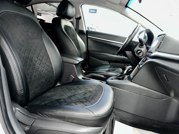 Hyundai Elantra VI (AD) с пробегом 2016 года, цена 1 300 000 рублей, 192275 км, седан, Автокод Объявления
