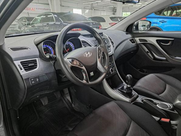 Hyundai Elantra V (MD) Рестайлинг с пробегом 2015 года, цена 1 115 000 рублей, 164748 км, седан, Автокод Объявления