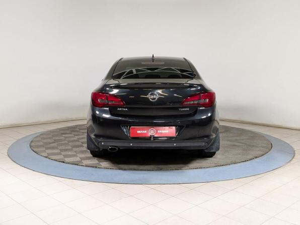 Opel Astra J Рестайлинг с пробегом 2013 года, цена 759 900 рублей, 174000 км, седан, Автокод Объявления