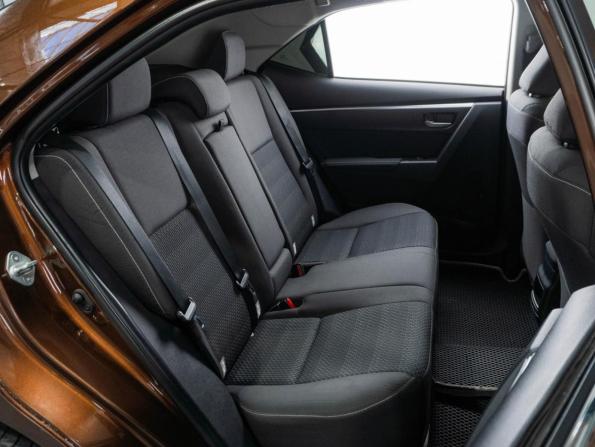 Toyota Corolla XI (E160 E170 E180) Рестайлинг 1 с пробегом 2018 года, цена 1 799 000 рублей, 116097 км, седан, Автокод Объявления
