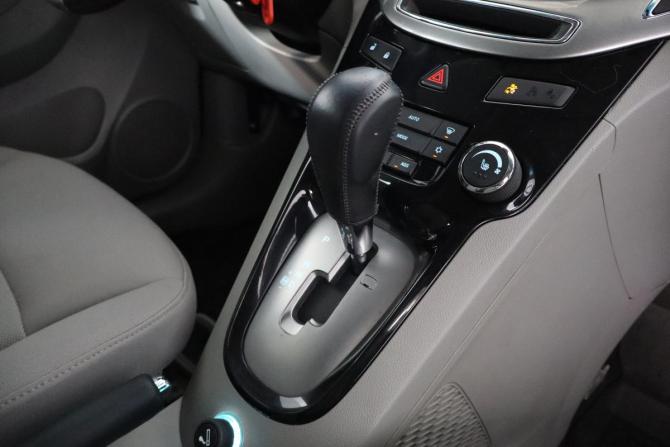 Chevrolet Orlando I с пробегом 2013 года, цена 999 000 рублей, 165000 км, минивэн, Автокод Объявления
