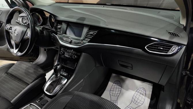 Opel Astra K Рестайлинг с пробегом 2021 года, цена 1 510 000 рублей, 121036 км, универсал, Автокод Объявления
