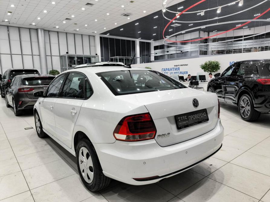 Volkswagen Polo V Рестайлинг Казань  - изображение 8
