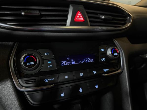 Hyundai Santa Fe IV с пробегом 2019 года, цена 2 500 000 рублей, 197431 км, внедорожник, Автокод Объявления