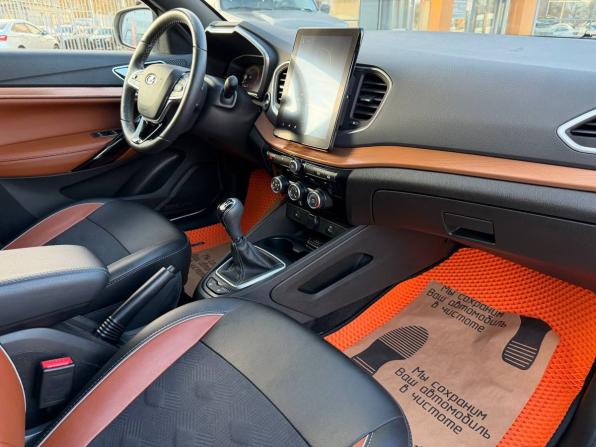 Lada (ВАЗ) Vesta I Рестайлинг (NG) с пробегом 2023 года, цена 1 555 200 рублей, 12438 км, универсал, Автокод Объявления