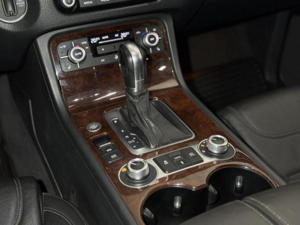 Volkswagen Touareg II Рестайлинг с пробегом 2015 года, цена 2 999 000 рублей, 131754 км, внедорожник, Автокод Объявления
