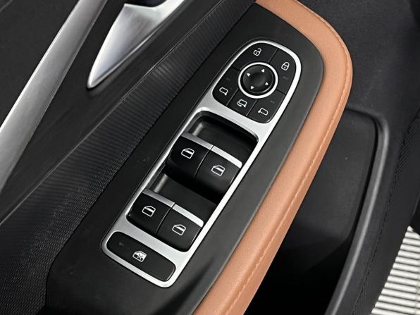 Omoda C5 I с пробегом 2023 года, цена 1 865 000 рублей, 65000 км, внедорожник, Автокод Объявления