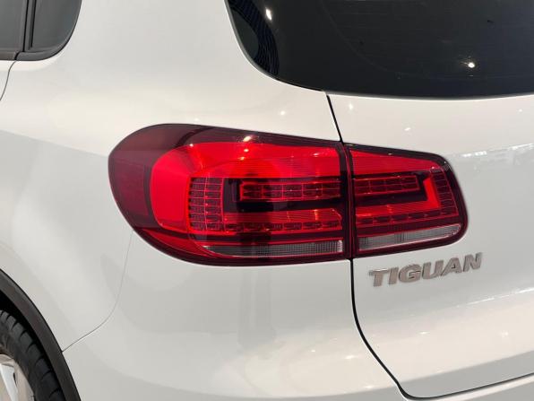 Volkswagen Tiguan I Рестайлинг с пробегом 2015 года, цена 1 490 000 рублей, 127498 км, внедорожник, Автокод Объявления