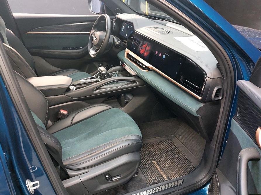 Geely Monjaro I Москва  - изображение 22