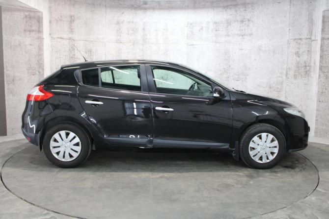 Renault Megane III с пробегом 2012 года, цена 588 000 рублей, 188535 км, хэтчбек, Автокод Объявления