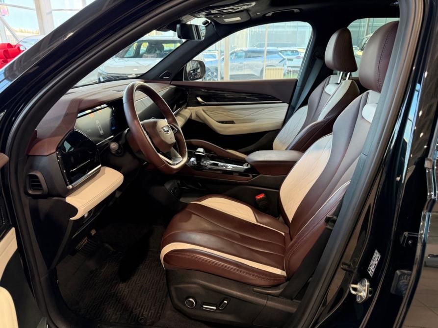 Geely Monjaro I Москва  - изображение 15