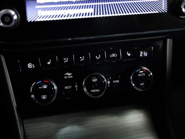 Skoda Superb III Рестайлинг с пробегом 2020 года, цена 2 749 777 рублей, 92156 км, лифтбек, Автокод Объявления