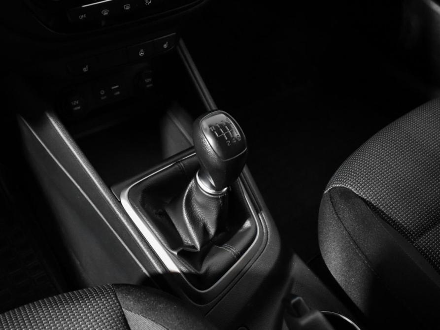 Hyundai Solaris II Санкт-Петербург  - изображение 12