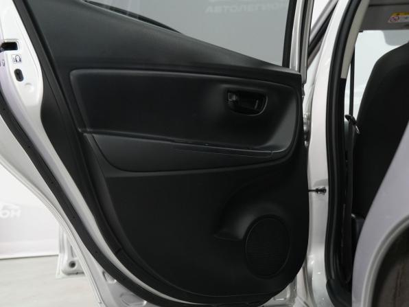 Toyota Vitz III (XP130) Рестайлинг 2 с пробегом 2018 года, цена 985 000 рублей, 97050 км, хэтчбек, Автокод Объявления