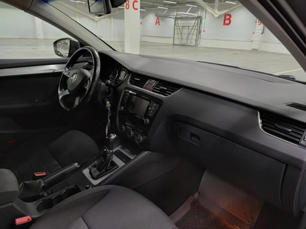 Skoda Octavia III (A7) с пробегом 2014 года, цена 1 010 000 рублей, 176000 км, лифтбек, Автокод Объявления