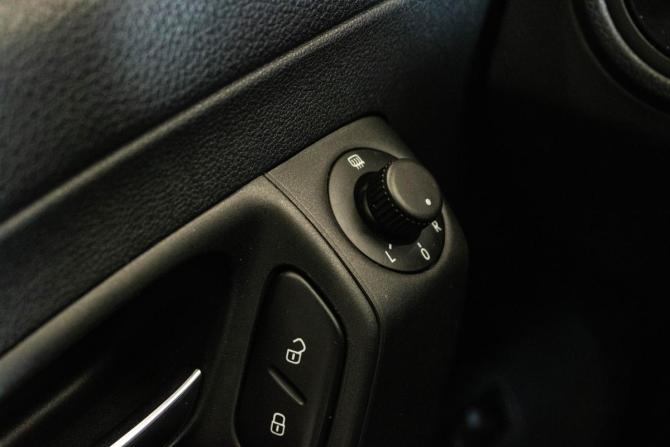 Volkswagen Polo V Рестайлинг с пробегом 2016 года, цена 1 050 000 рублей, 184787 км, седан, Автокод Объявления