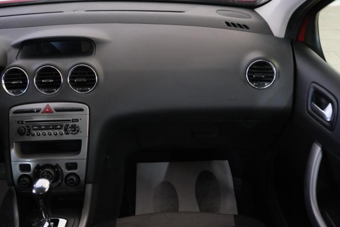 Peugeot 308 I с пробегом 2010 года, цена 599 000 рублей, 175000 км, хэтчбек, Автокод Объявления