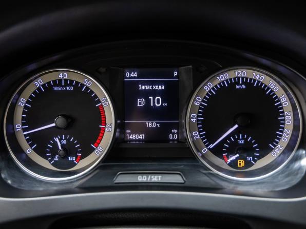 Skoda Rapid I с пробегом 2016 года, цена 998 000 рублей, 148041 км, лифтбек, Автокод Объявления