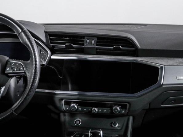 Audi Q3 II (F3) с пробегом 2021 года, цена 4 160 000 рублей, 50000 км, внедорожник, Автокод Объявления