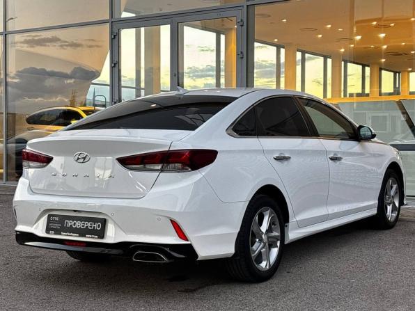 Hyundai Sonata VII (LF) Рестайлинг с пробегом 2018 года, цена 1 575 000 рублей, 153000 км, седан, Автокод Объявления