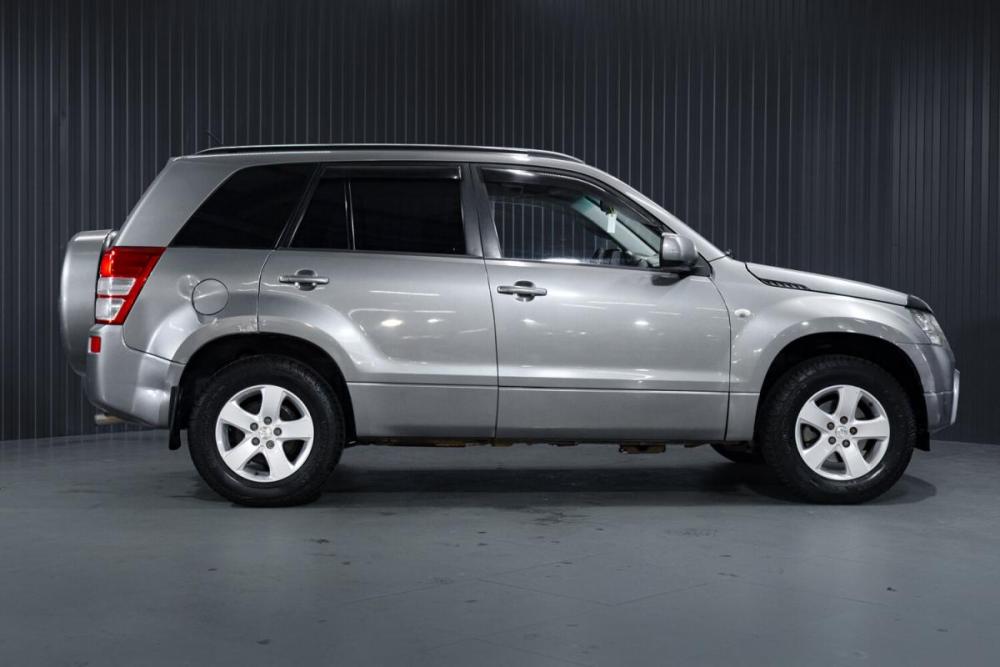 Suzuki Grand Vitara I Рестайлинг Тюмень  - изображение 9