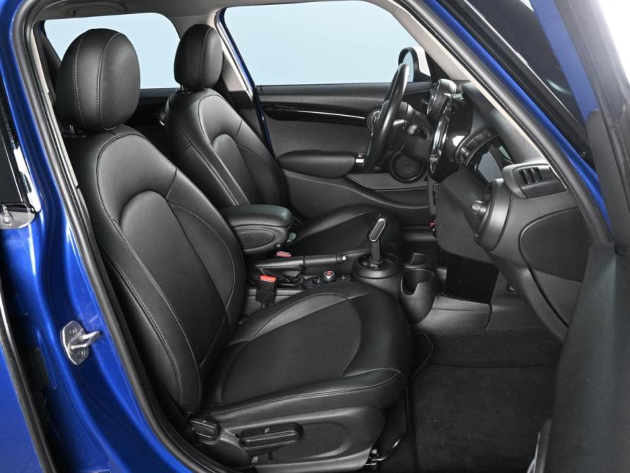 Mini Hatch III (F55/F56) Рестайлинг Ростов-на-Дону  - изображение 8