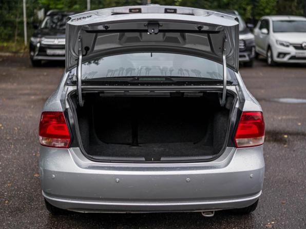 Volkswagen Polo V с пробегом 2013 года, цена 580 000 рублей, 247931 км, седан, Автокод Объявления