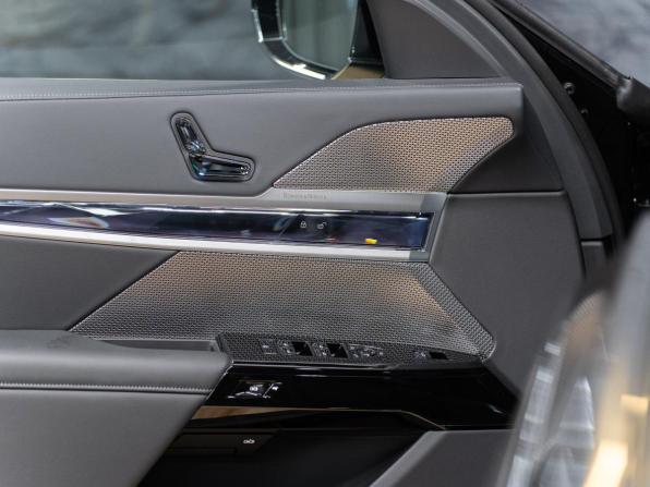 Новый BMW 7 серии VII (G70) 2025 года, цена 17 290 000 рублей, седан, Автокод Объявления