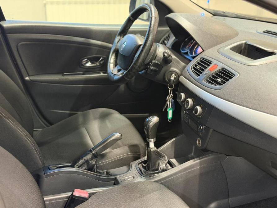 Renault Fluence I Рестайлинг Челябинск  - изображение 17