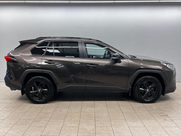 Toyota RAV4 V (XA50) с пробегом 2022 года, цена 3 199 000 рублей, 117432 км, внедорожник, Автокод Объявления