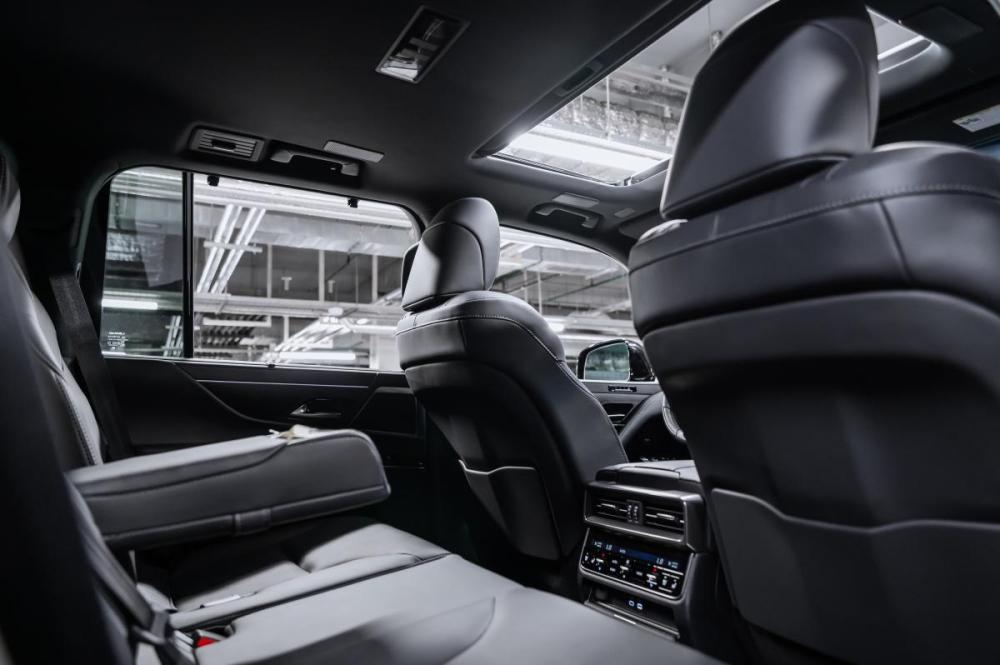 Lexus LX IV Москва  - изображение 17