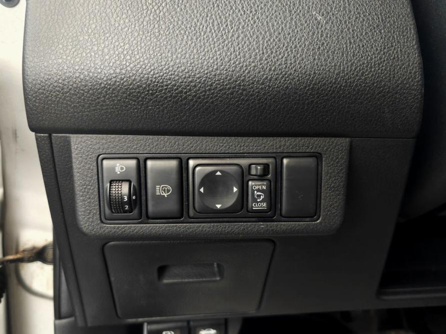 Nissan Tiida I Рестайлинг Москва  - изображение 13