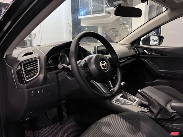 Mazda 3 III (BM) с пробегом 2013 года, цена 1 316 000 рублей, 177700 км, хэтчбек, Автокод Объявления