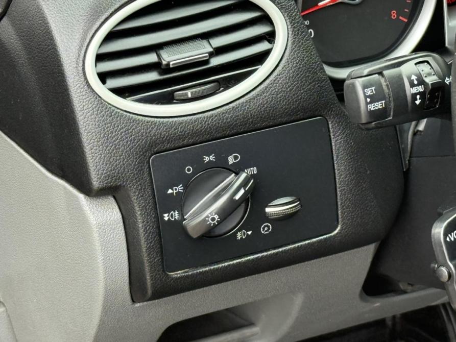 Ford Focus II Рестайлинг Санкт-Петербург  - изображение 12