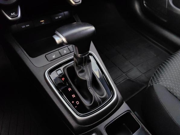 Kia Rio IV Рестайлинг с пробегом 2021 года, цена 1 330 000 рублей, 102644 км, седан, Автокод Объявления