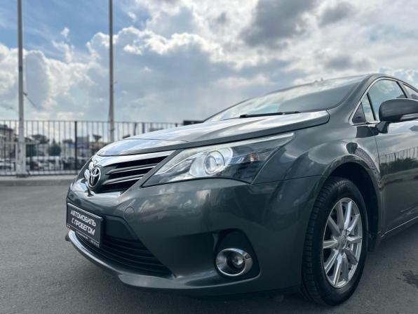 Toyota Avensis III Рестайлинг с пробегом 2012 года, цена 1 260 000 рублей, 169135 км, седан, Автокод Объявления