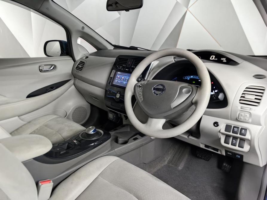 Nissan Leaf I (ZE0/AZE0) Москва  - изображение 19