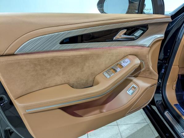 Hongqi H9 I с пробегом 2023 года, цена 4 215 000 рублей, 5367 км, седан, Автокод Объявления