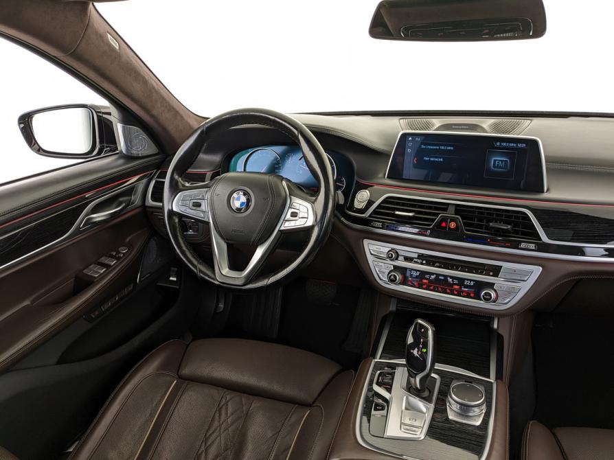 BMW 7 серии VI (G11/G12) Москва  - изображение 29